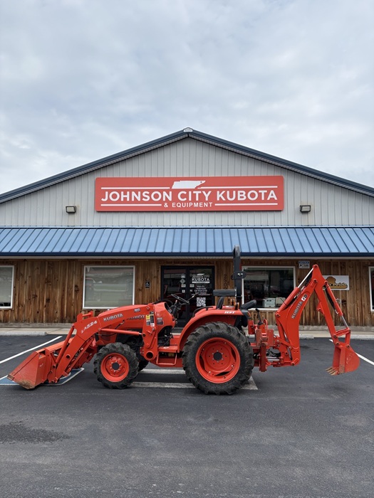 Kubota L3800 (225 HRS)